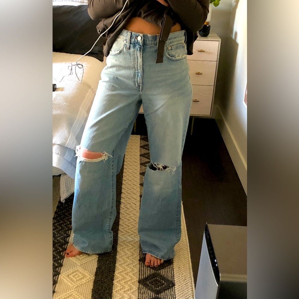 NWT Madewell super wide-leg jeans in braisdell wash, size 29T